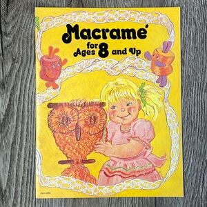♻️3/$21♻️ VINTAGE 1970’s Macramé pattern book for Ages 8 and up! Boho craft book